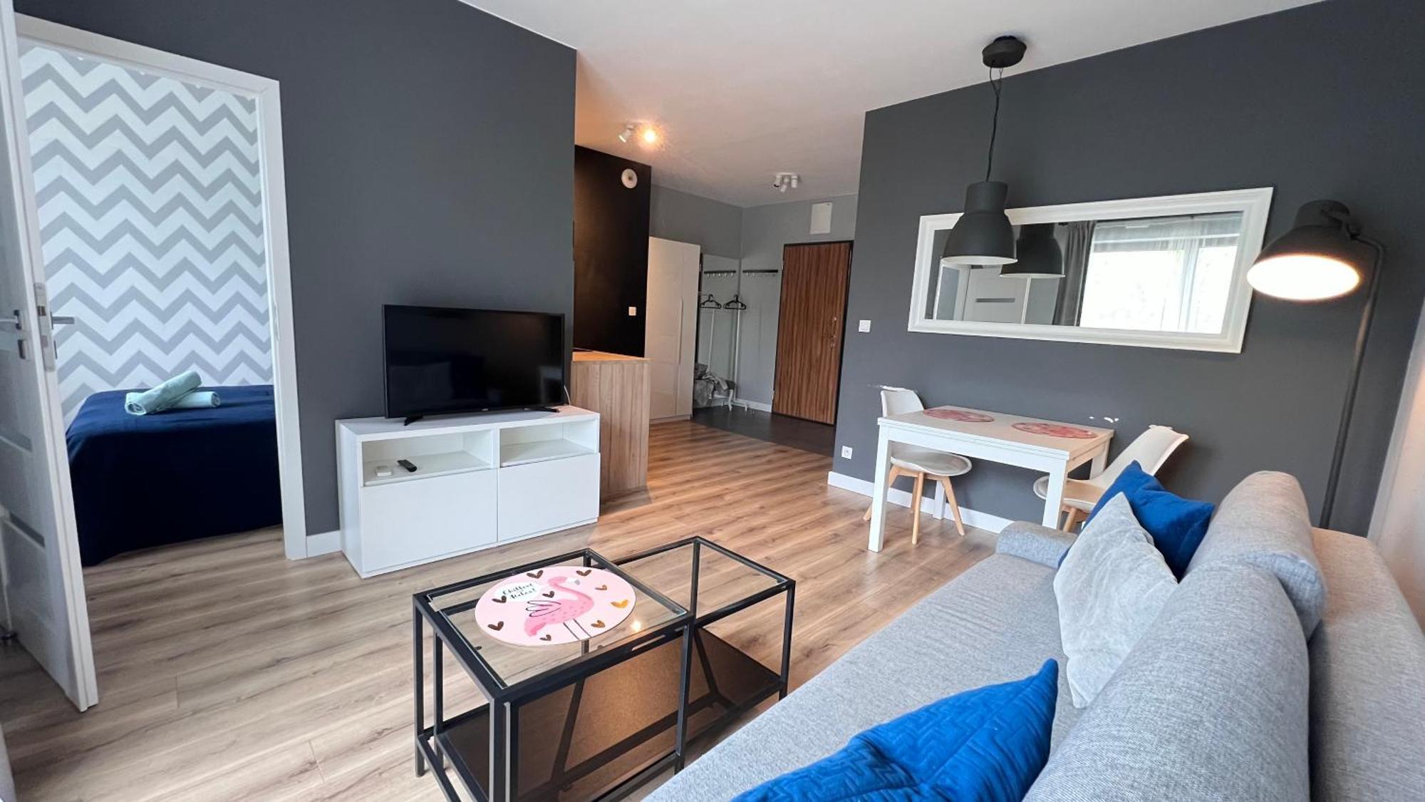 Close To Chopin Airport, Cybernetyki, Free Parking By Cosmo Spirit Warsaw Luaran gambar